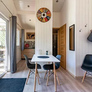 Les Minis Homes Du Bugey - Eco-lodge City, Un Refuge En Hyper Centre Maison d'hôtes Ambérieu-en-Bugey